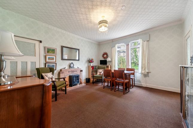 1, Stamperland Gardens, Glasgow photo 4