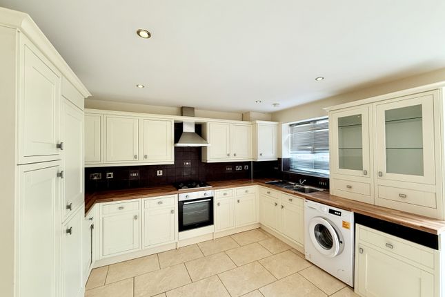 14, Fairfalls Terrace, Durham photo 5
