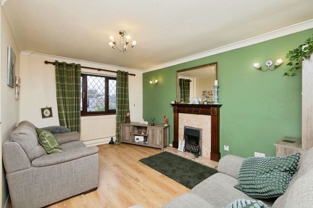 3, Cheverton Close, Derby photo 3