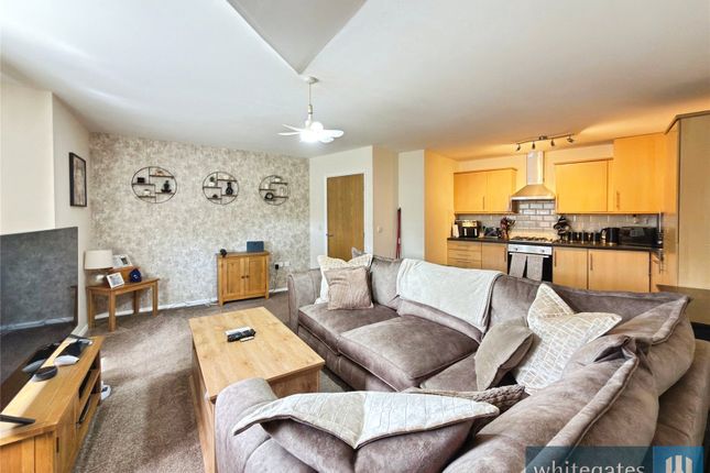 Flat 32, Peel House,, Lime Grove, Liverpool photo 3