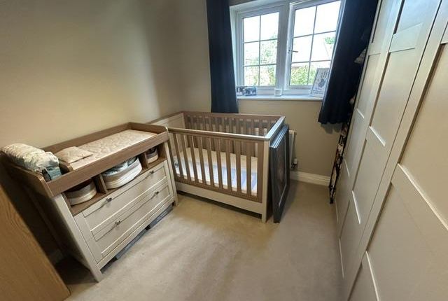 27, Deerhurst Road, Daventry photo 4