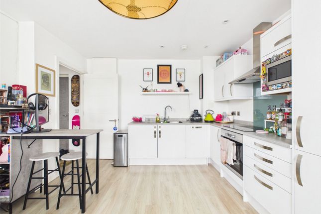 Flat 22, The Post House,, Eastern Avenue, Gloucestershire photo 3
