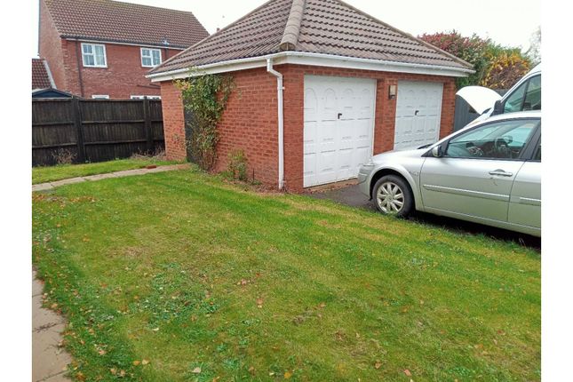 29, Shearers Drive, Spalding photo 3