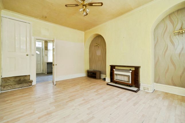 4, Cartmel Road, Keighley photo 4
