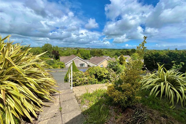 32, Hill Rise, Pembrokeshire photo 3