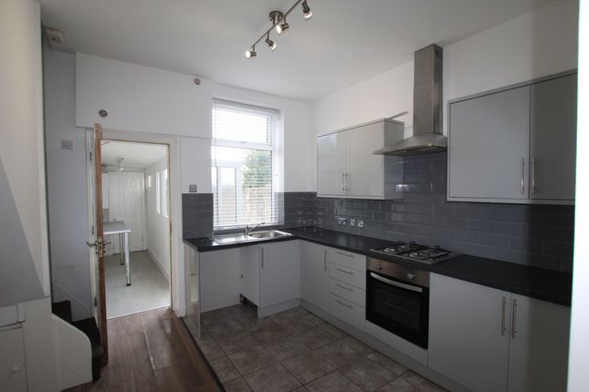 11 Claybank Street, Heywood photo 4