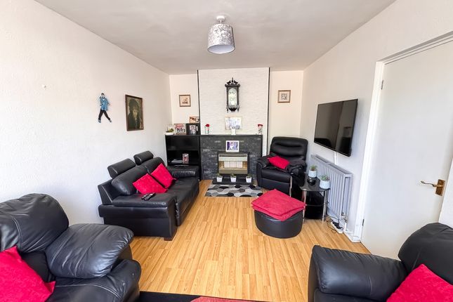 2 Bargate Close, Greenwich, London photo 4