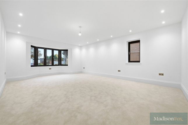 44b,, Ongar Road, Abridge, Romford photo 4
