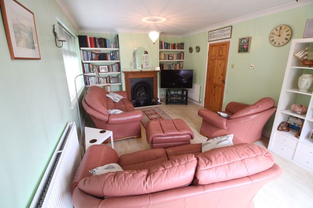 24 Churchmead Close, Barnet photo 2