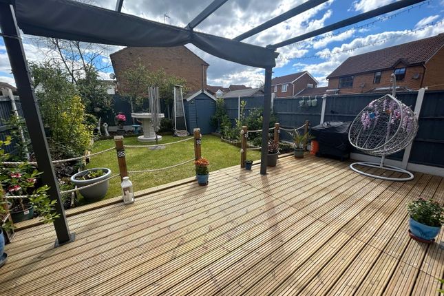 4, Christopher Close, Ibstock photo 2