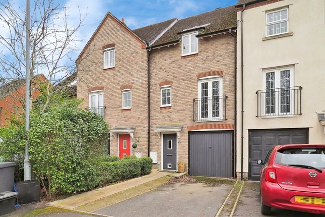 Thumbnail Town house for sale in Wellworthy Drive, Salisbury