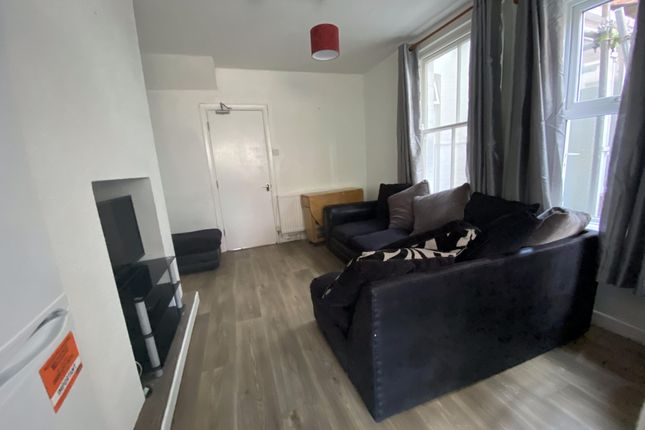 86, Pinhoe Road, Exeter photo 3