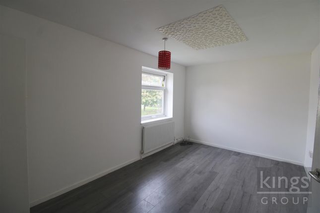 209, Westfield, Essex photo 4