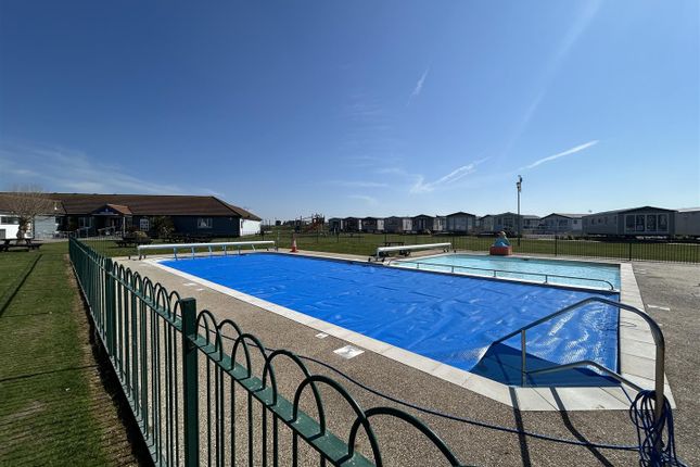 Q12 Seaview Holiday Park, St. Johns Road, Whitstable photo 3