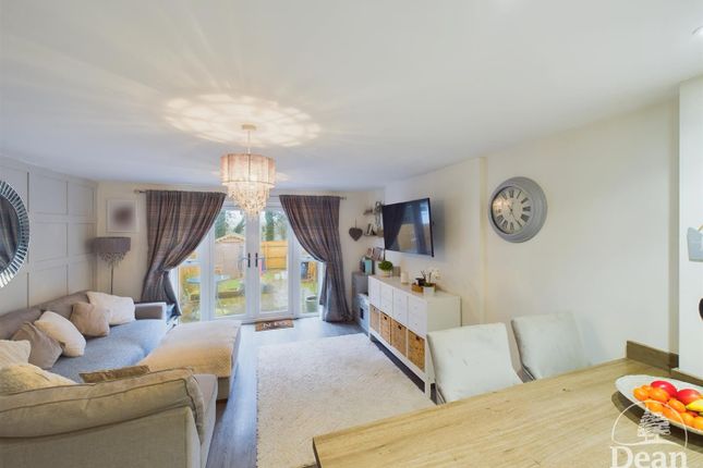 3, Harpers Close, Coleford photo 4