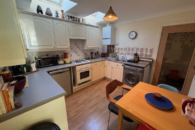 3, Yr Hafod, Llandeilo photo 2