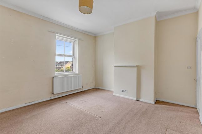 6, Maria Street, Burley In Wharfedale photo 4