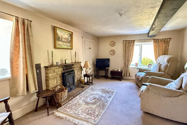 Filbert Cottage, Braod Street, Stonehouse photo 2