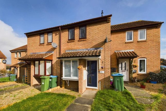 Terraced house for sale in Cleveland Place, Aylesbury