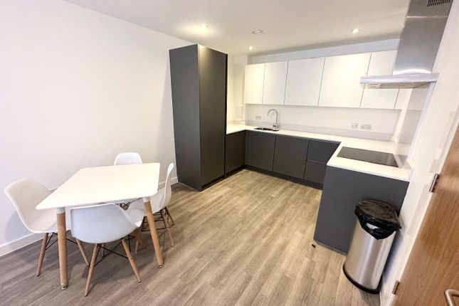 Thumbnail Flat to rent in Halo Building, Simpson Street, Manchester