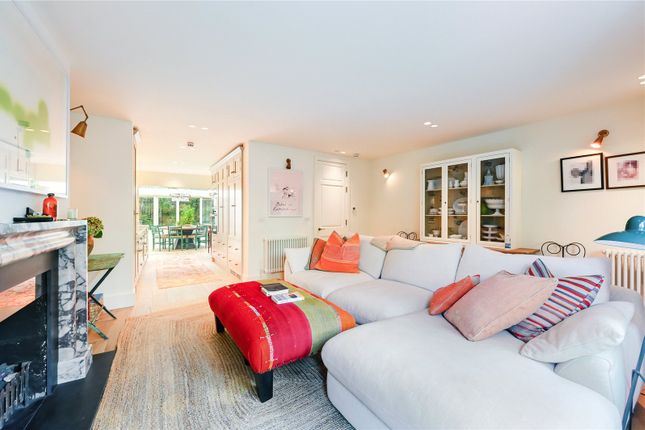 14A,, South Hill Park Gardens, London photo 4
