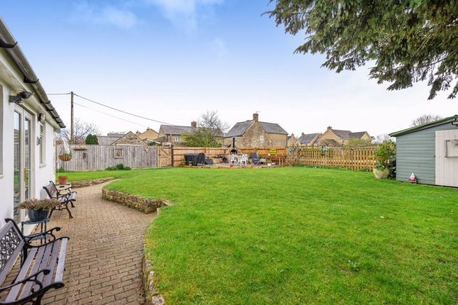 Property for sale in East Street, Fritwell, Bicester