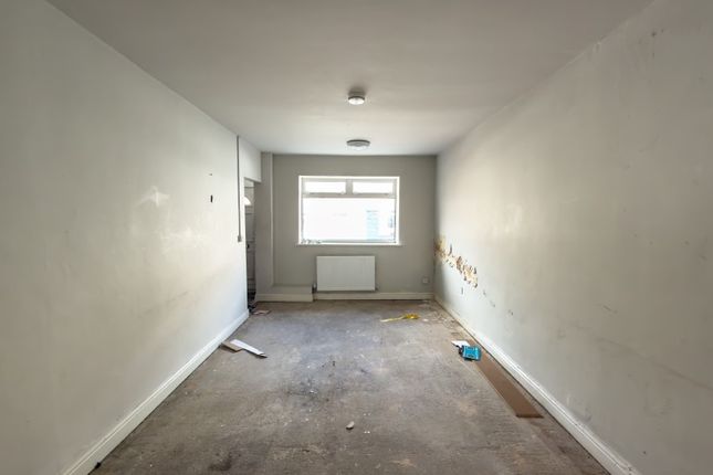 2a Johnson Street, Eldon Lane photo 2