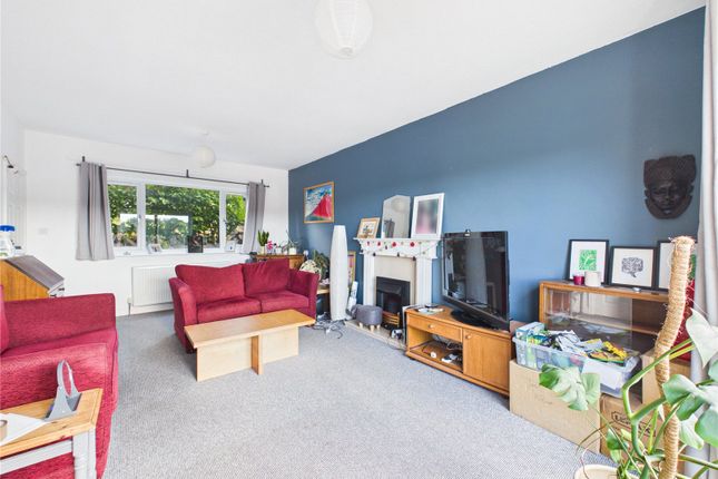 245, Dundridge Lane, Bristol photo 3