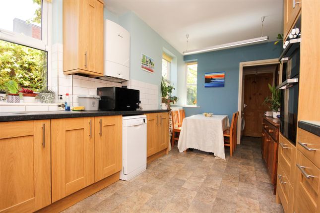 18, Station Road, Rushden photo 4