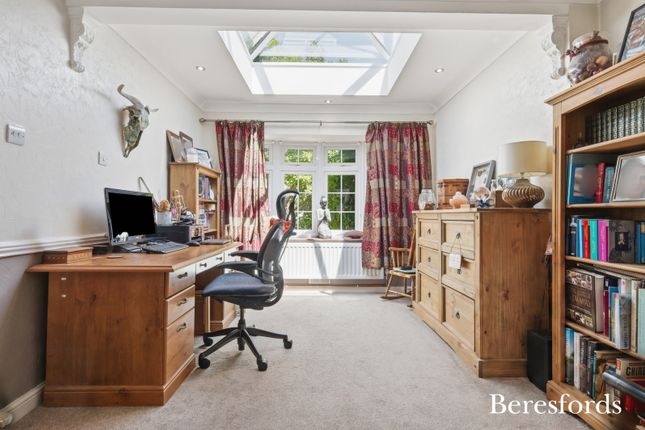 13, Sawney Brook, Chelmsford photo 4