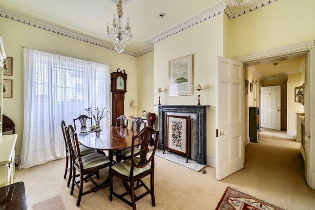 Flat 4, 15, Vittoria Walk, Cheltenham photo 4