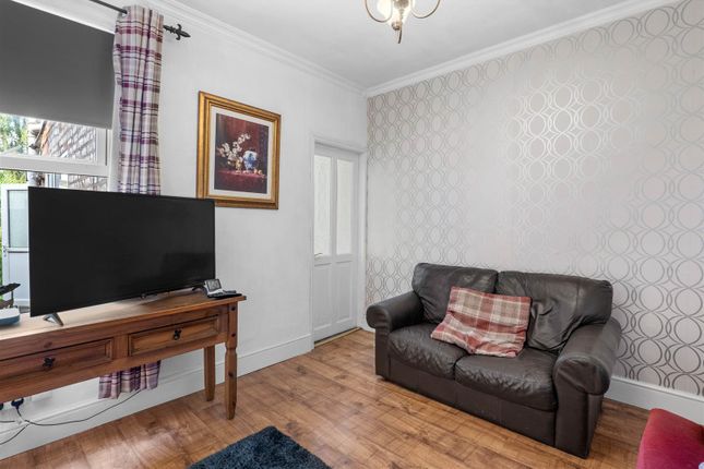 Terraced house for sale in Shrubbery Road, Worcester