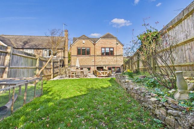 12a High Street, Towcester photo 2