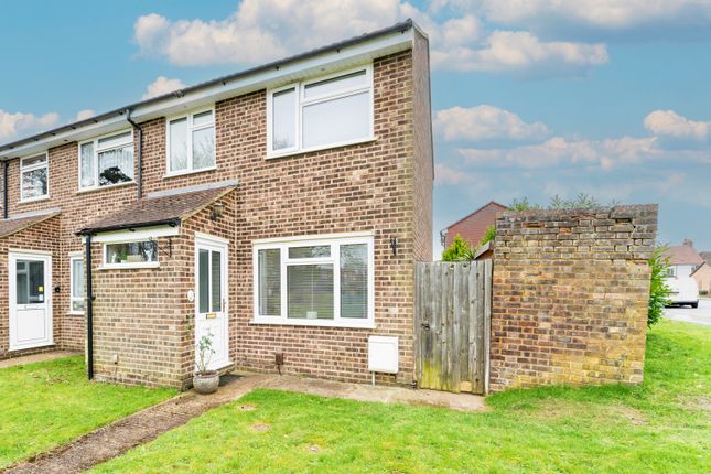 Thumbnail End terrace house for sale in Waterside, Horley