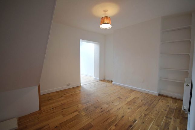 20, Milton Place, Bideford photo 3
