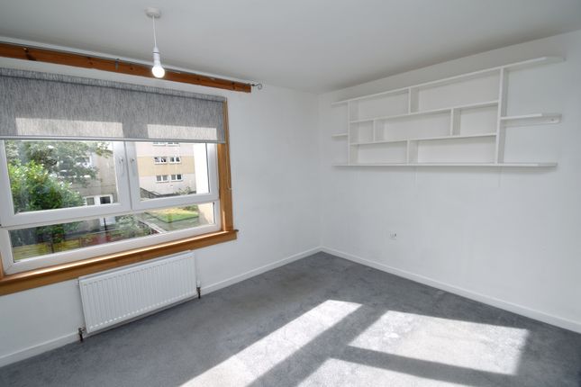 19, Finneston Street, Greenock photo 4