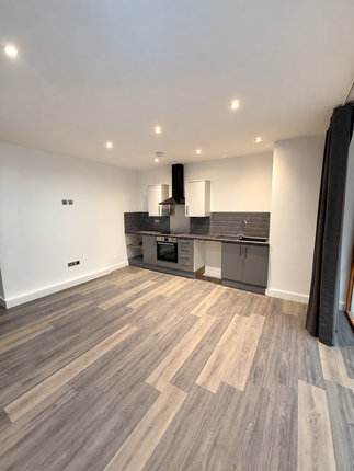 Flat 1 (G01), 46 Peckover street, Bradford photo 3