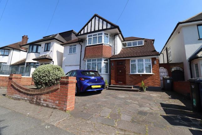 Thumbnail Detached house for sale in Selvage Lane, Mill Hill, London