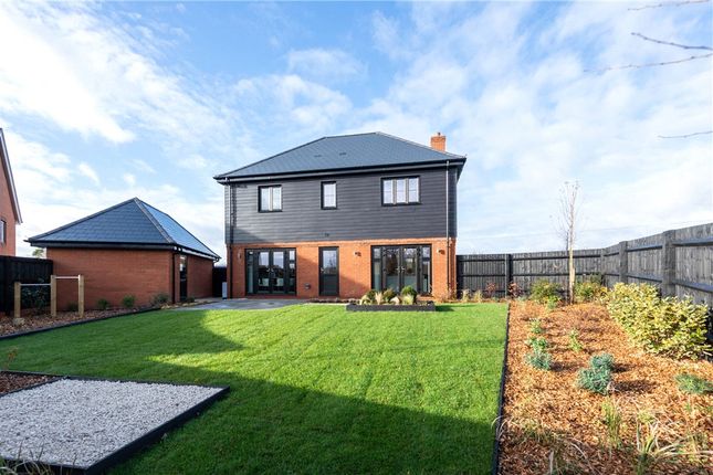 Thumbnail Detached house for sale in Lilly Wood Lane, Ashford Hill, Thatcham