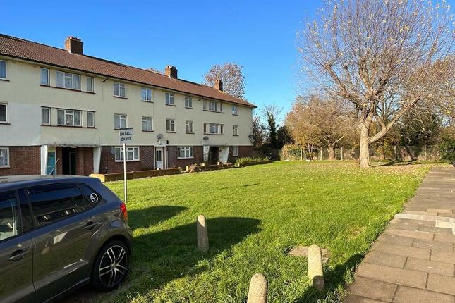 Thumbnail Flat for sale in The Coppice, West Drayton