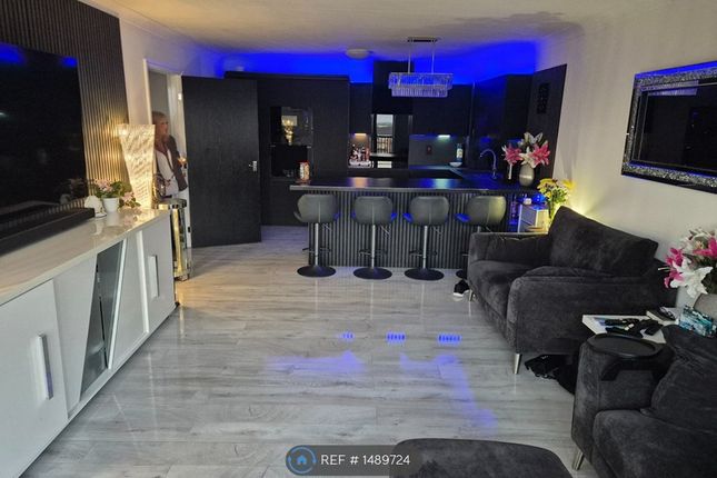Anchor Court, Argent St, Grays photo 4