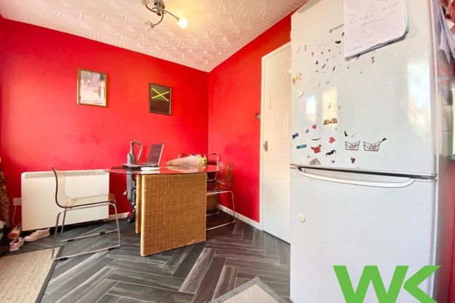 11, Tanacetum Drive, Walsall photo 4