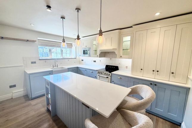 3a, West Street, Olney photo 2