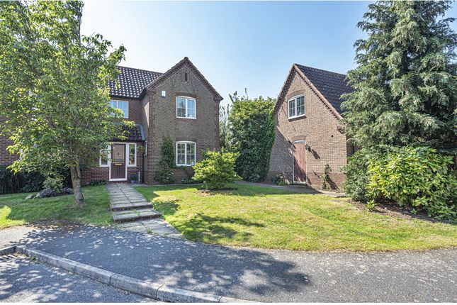 4 bed detached house for sale in Marshall Farm Close, Barkestone NG13