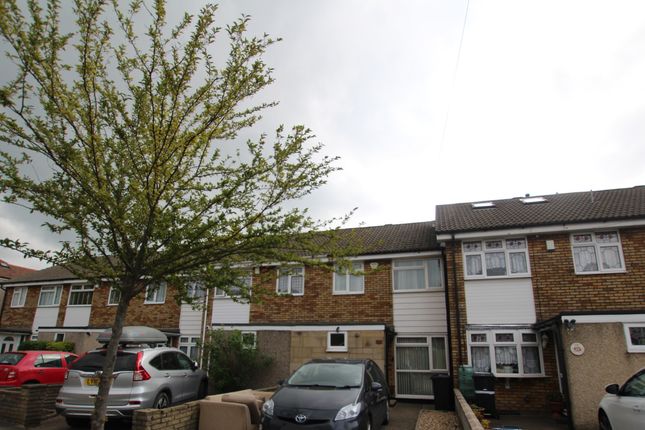 Thumbnail Semi-detached house to rent in Ashurst Drive, Ilford