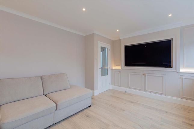 10, Purssell Close, Maidenhead photo 4
