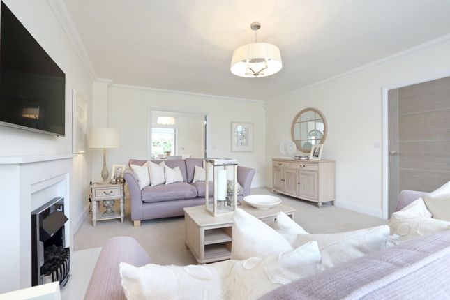 Thumbnail Terraced house for sale in Townsend Drive, St. Albans, Hertfordshire