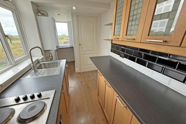 204, Brookland Terrace, North Shields photo 3
