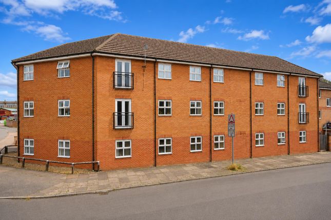5, Barclay House, Corby photo 4