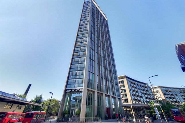 Thumbnail Flat for sale in 28, Surrey Quays Road, Canada Water, London, Greater London